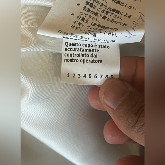 DOLCE & GABBANA White suit with floral details.
Jacket with button closure. - Picture 15 of 16